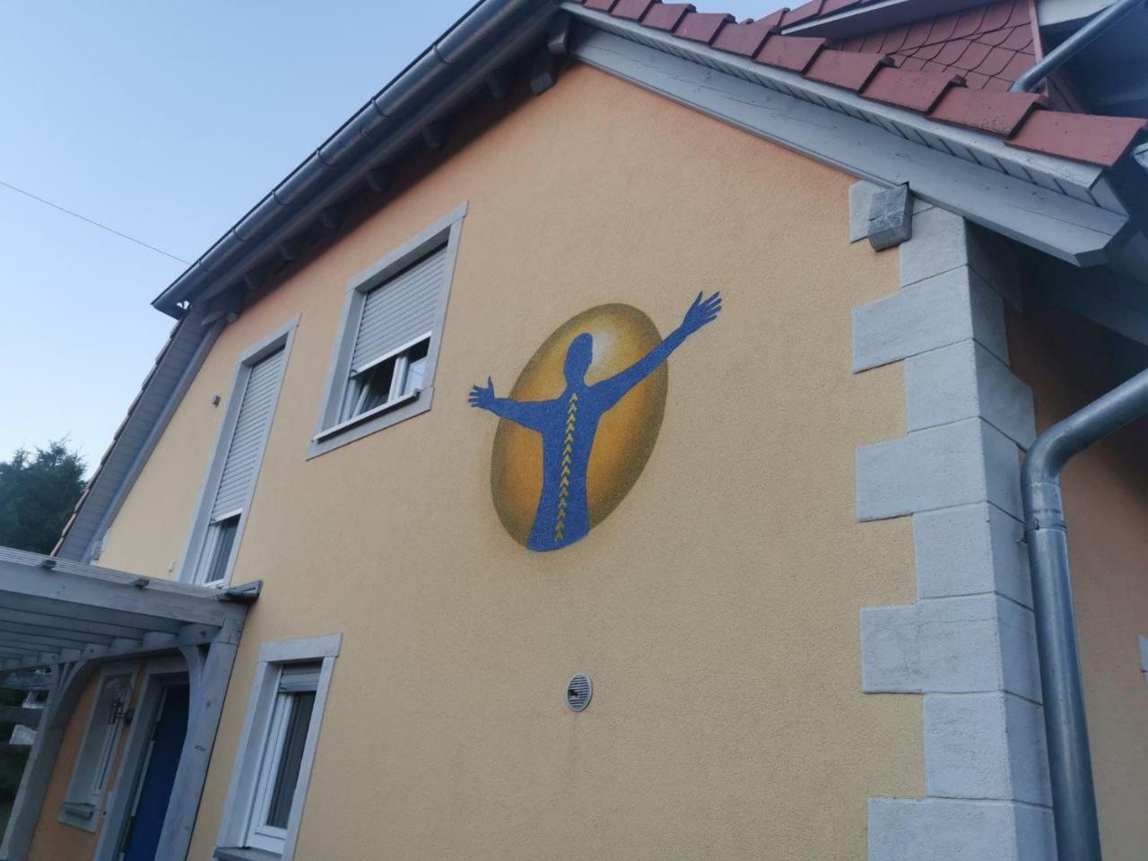 Gesundheits- und Wohlfühlzentrum Matz Sulzdorf an der Lederhecke Exterior foto